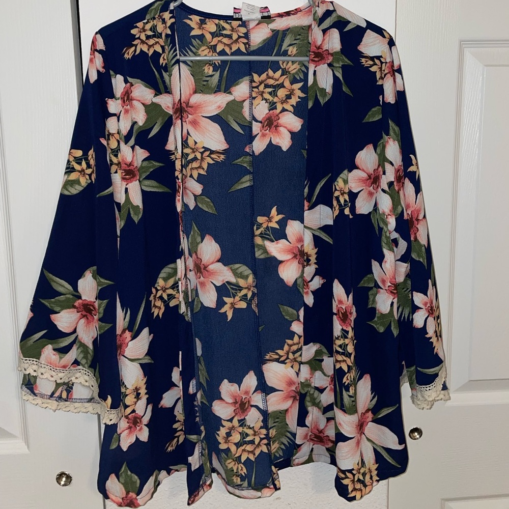 Flower Lace Cardigan